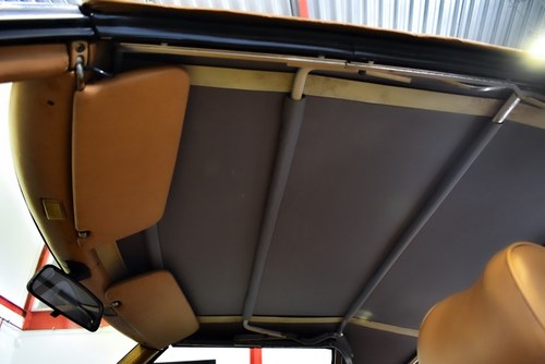 1987 Mercedes-Benz R107 560SL Te koop (foto 42 van 142)