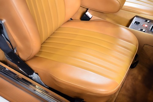 1987 Mercedes-Benz R107 560SL Te koop (foto 70 van 142)