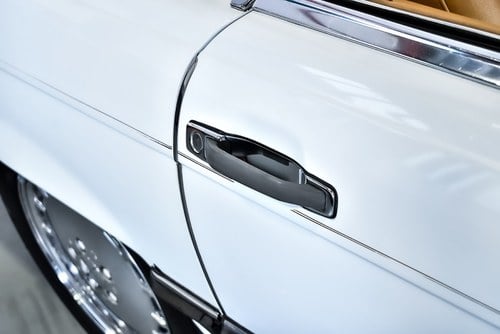 1987 Mercedes-Benz R107 560SL Te koop (foto 83 van 142)