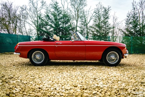 1970 MGB Roadster For Sale (picture 8 of 137)