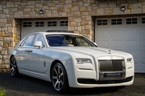 2015 Rolls-Royce Ghost 6.6 V12 Saloon 4dr Petrol Auto Euro 6 À venda