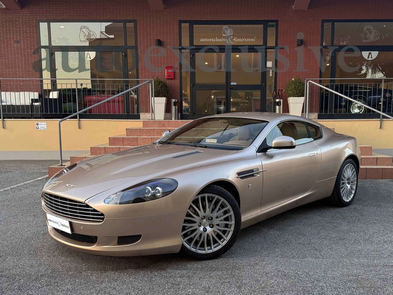 2010 Aston Martin DB9 - 1 2010 Aston Martin DB9 - 1