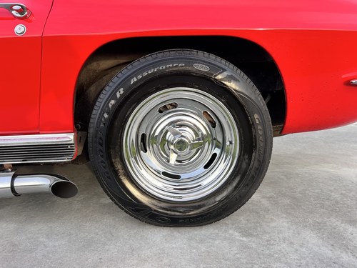 1966 Chevrolet Corvette C2 427CI ‘Big Block’ V8 with 5spd Manual For Sale (picture 11 of 66)