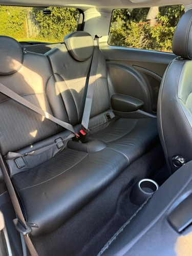 2006 MINI John Cooper Works Te koop (foto 27 van 50)