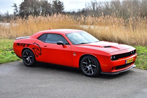 2015 Dodge Challenger SRT8 Scat Pack à vendre (picture 8 of 116)
