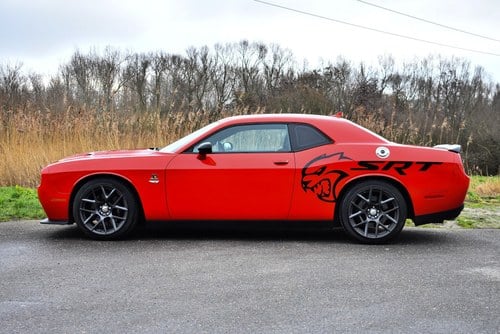 Afbeelding 2 voor 2015 Dodge Challenger SRT8