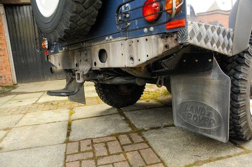 2010 Land Rover Defender 110 till salu (bild 113 av 212)