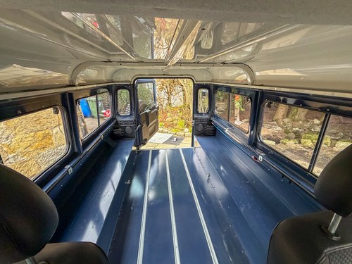 2010 Land Rover Defender 110 till salu (bild 5 av 212)