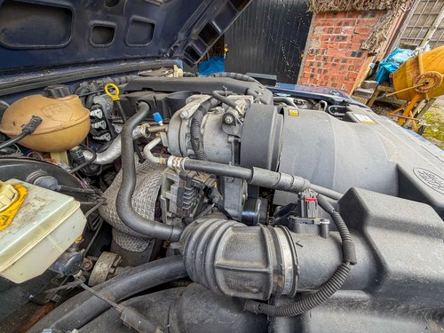 2010 Land Rover Defender 110 till salu (bild 176 av 212)