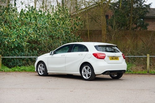 2013 Mercedes-Benz A180 BlueEfficiency Sport W176 till salu (bild 5 av 155)