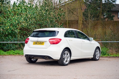 2013 Mercedes-Benz A180 BlueEfficiency Sport W176 till salu (bild 8 av 155)