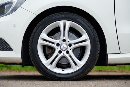 2013 Mercedes-Benz A180 BlueEfficiency Sport W176 till salu (bild 12 av 155)