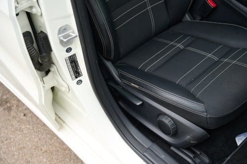 2013 Mercedes-Benz A180 BlueEfficiency Sport W176 till salu (bild 24 av 155)