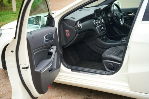 2013 Mercedes-Benz A180 BlueEfficiency Sport W176 till salu (bild 35 av 155)