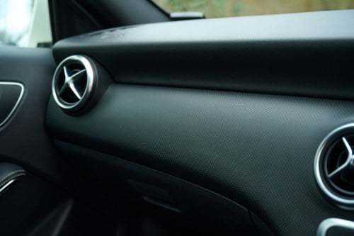 2013 Mercedes-Benz A180 BlueEfficiency Sport W176 till salu (bild 66 av 155)