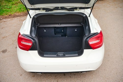 2013 Mercedes-Benz A180 BlueEfficiency Sport W176 till salu (bild 71 av 155)