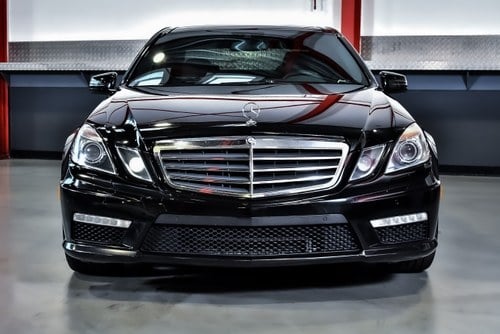 2012 Mercedes-Benz E63 AMG Sedan 5,5L V8 till salu (bild 5 av 118)