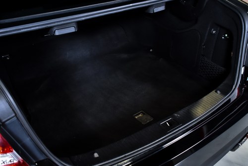 2012 Mercedes-Benz E63 AMG Sedan 5,5L V8 till salu (bild 65 av 118)