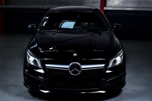 2014 Mercedes-Benz CLA45 AMG Sedan till salu (bild 3 av 87)