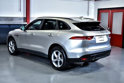 2017 Jaguar F-Pace 35t SUV Premium 3,0L V6 till salu (bild 16 av 82)