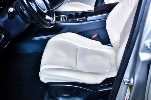 2017 Jaguar F-Pace 35t SUV Premium 3,0L V6 till salu (bild 26 av 82)