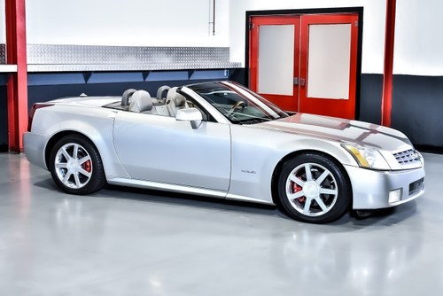 2005 Cadillac XLR Convertible 279CI V8 For Sale (picture 8 of 94)