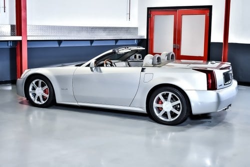 2005 Cadillac XLR Convertible 279CI V8 For Sale (picture 21 of 94)