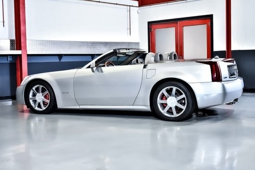 2005 Cadillac XLR Convertible 279CI V8 For Sale (picture 22 of 94)