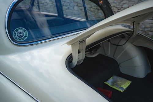 1962 Jaguar Mk2 3.8 MOD LHD In vendita (immagine 50 di 112)