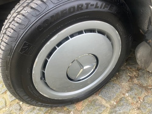 1990 Mercedes-Benz W201 190D 2L Manual till salu (bild 28 av 45)