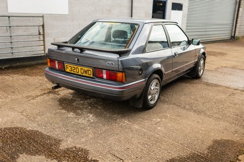 1985 Ford Escort XR3i In vendita (immagine 12 di 216)