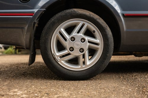 1985 Ford Escort XR3i In vendita (immagine 35 di 216)