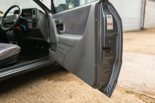 1985 Ford Escort XR3i In vendita (immagine 53 di 216)