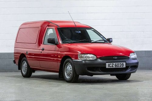2001 FORD ESCORT 55 TD VAN En Venta por Subasta