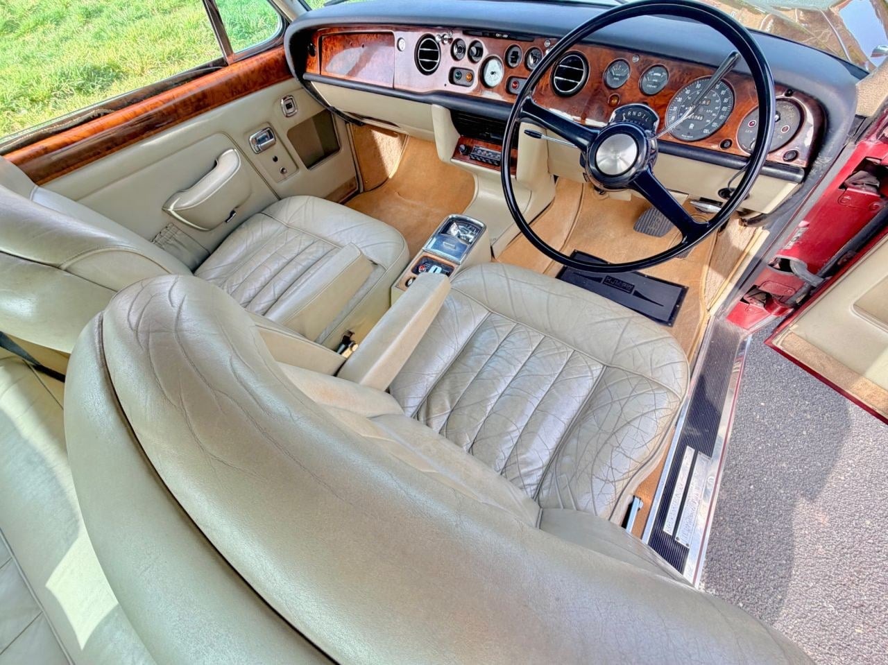 1969 ROLLS-ROYCE CORNICHE Mulliner Park Ward Fixed Head Coup, foto 12