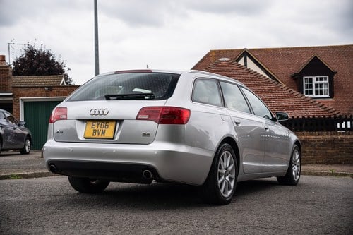 2006 Audi A6 3.2 FSI Quattro Avant Te koop (foto 8 van 144)