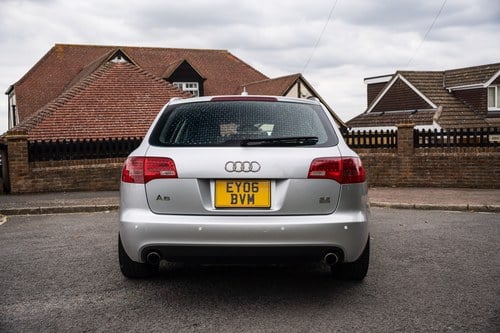 2006 Audi A6 3.2 FSI Quattro Avant Te koop (foto 9 van 144)