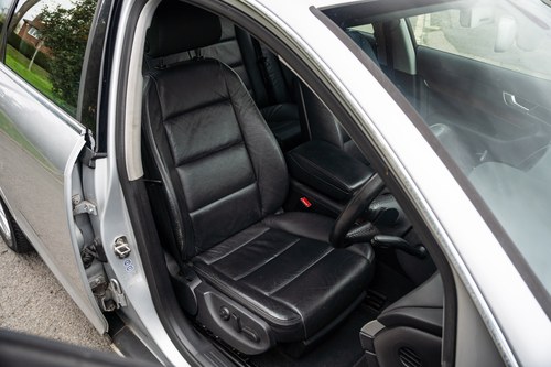 2006 Audi A6 3.2 FSI Quattro Avant Te koop (foto 28 van 144)