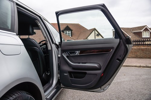 2006 Audi A6 3.2 FSI Quattro Avant Te koop (foto 62 van 144)