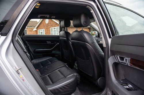 2006 Audi A6 3.2 FSI Quattro Avant Te koop (foto 64 van 144)