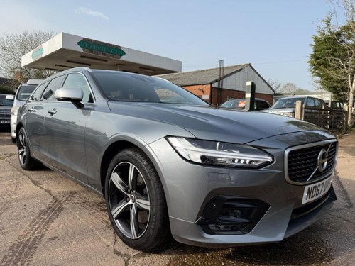 2017 VOLVO V90 2.0 D4 R-Design Auto Euro 6 (s/s) 5dr À venda