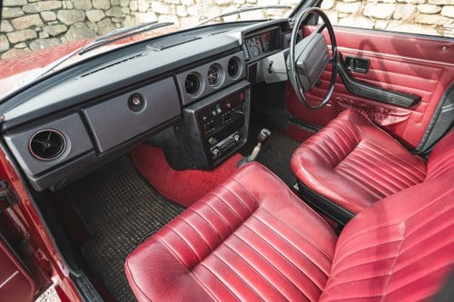 1974 Volvo 145 DL 32,650 miles from new For Sale (picture 26 of 177)