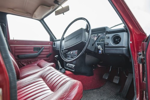 1974 Volvo 145 DL 32,650 miles from new For Sale (picture 36 of 177)