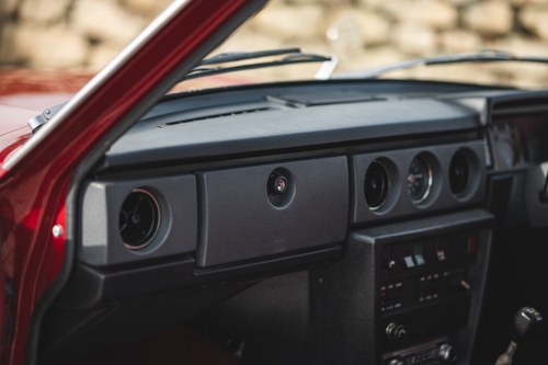 1974 Volvo 145 DL 32,650 miles from new For Sale (picture 40 of 177)