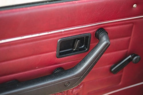 1974 Volvo 145 DL 32,650 miles from new For Sale (picture 51 of 177)