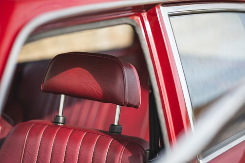 1974 Volvo 145 DL 32,650 miles from new For Sale (picture 63 of 177)