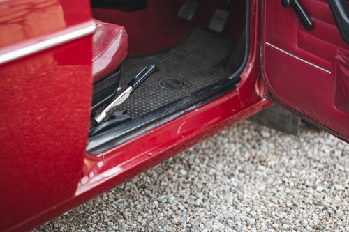 1974 Volvo 145 DL 32,650 miles from new For Sale (picture 84 of 177)