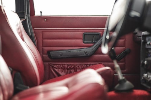 1974 Volvo 145 DL 32,650 miles from new For Sale (picture 88 of 177)