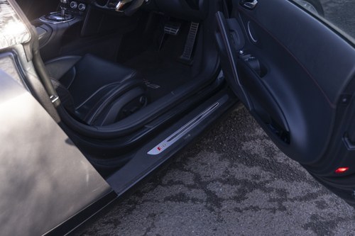 2013 Audi R8 Type 42 4.2L V8 FSI Quattro Coupe till salu (bild 16 av 93)