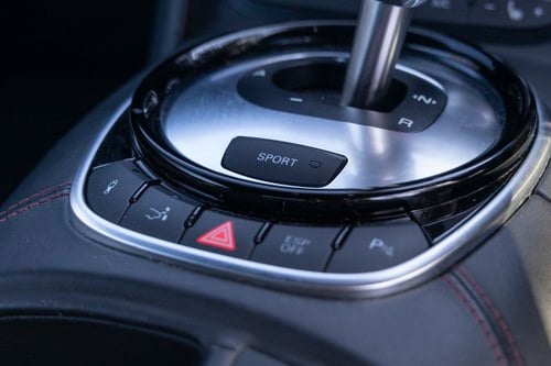 2013 Audi R8 Type 42 4.2L V8 FSI Quattro Coupe till salu (bild 41 av 93)